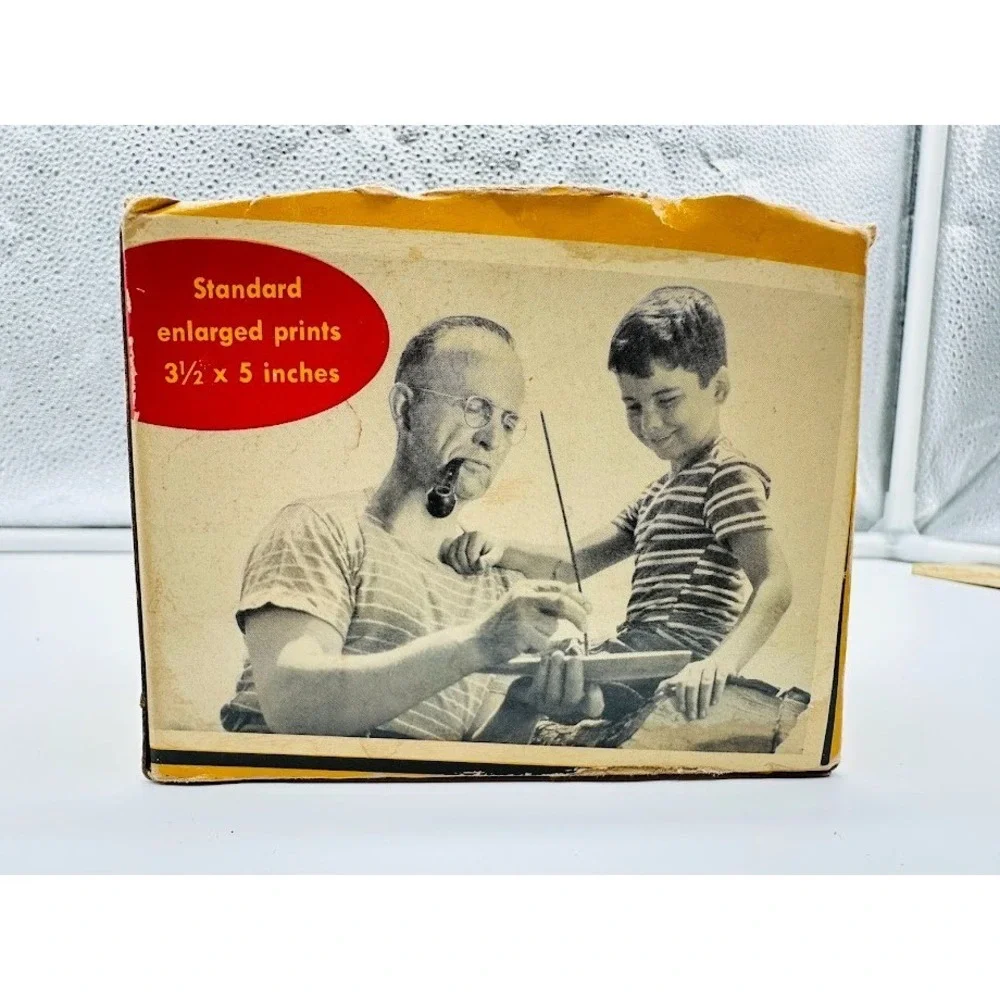VTG 1959 Brownie Bullet Kodak Camera No 26 Black Original Box Instructions USA
